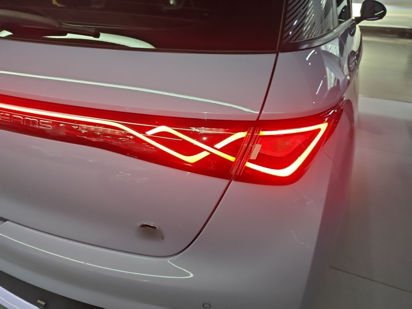 BYD Dolphin 2023 420 km Free Version — снимка 9