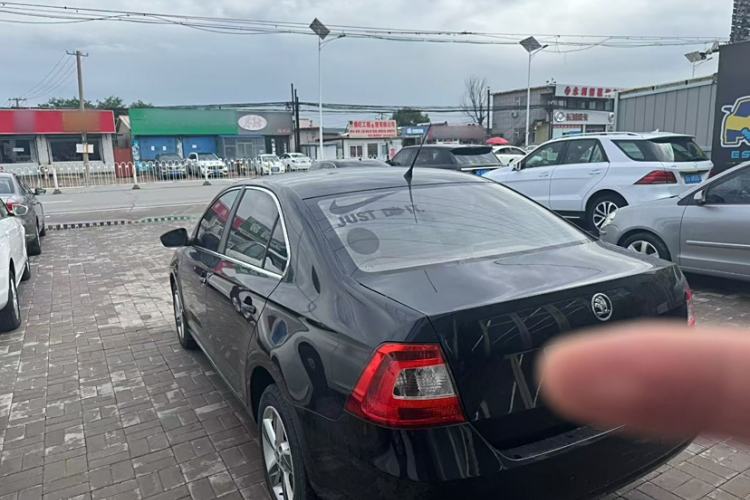 Used Skoda Rapid 2015 1.4L Manual Enjoyment Model