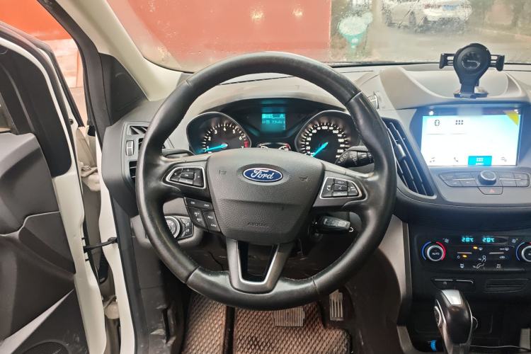Used Ford Kuga 2019 EcoBoost 180 Two-Wheel-Drive Platinum Edition China VI Standard
