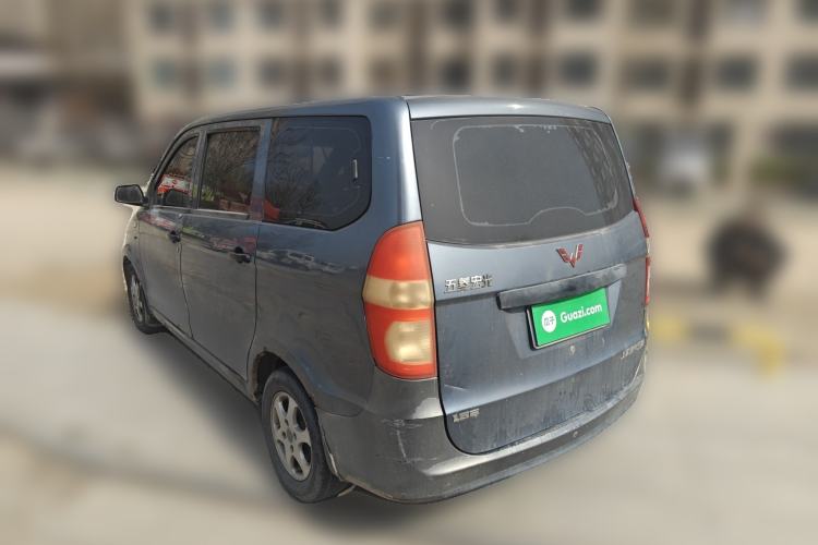 Used Wuling Hongguang 2013 1.5L Base Version
