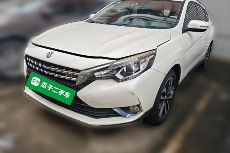 Used Venucia T90 2018 2.0L CVT Smart Connect Luxury Edition China V Standard Guazi used car, China used car export, Used car for sale, Used  cars, Cheapest cars for sale
