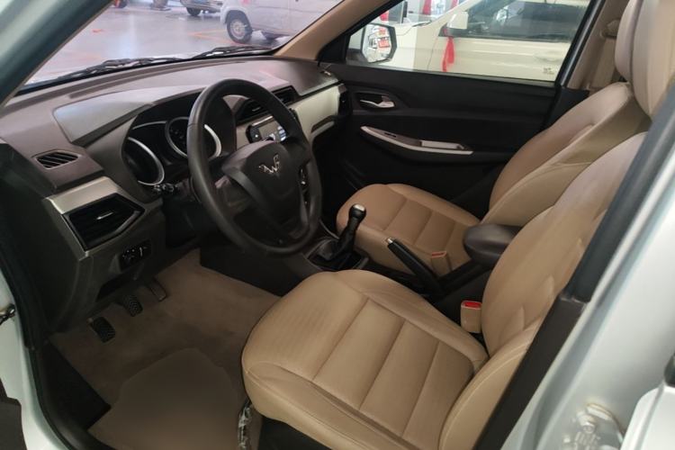Used Wuling Hongguang 2018 1.5L S Comfort Model L2B