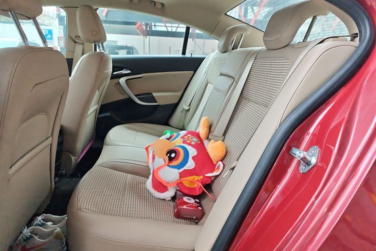 Used Buick Regal 2014 2.0L Leading Fashion Edition