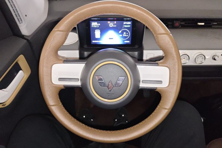 Used Wuling Hongguang MINIEV 2022 GAMEBOY 200km Gaming Edition with Lithium Iron Phosphate
