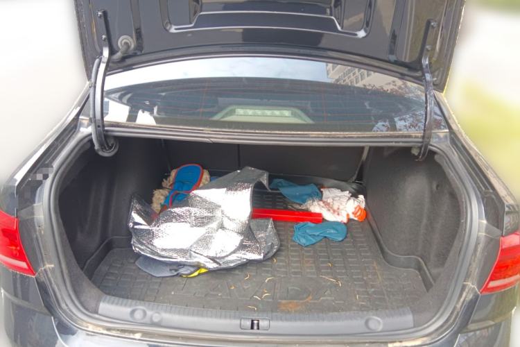 Used Volkswagen Lavida 2015 1.6L Manual Comfort Edition Trunk