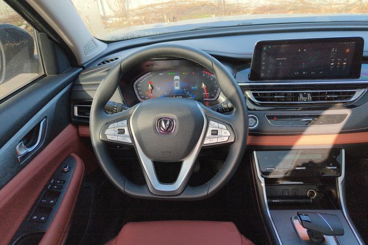 Used Changan CS75 2024 Enjoyment Edition 1.5T DCT Prestige Model
