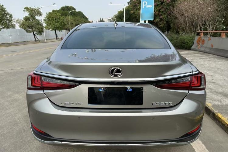 Used Lexus ES 2022 200 Excellence Edition