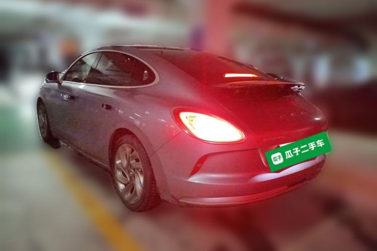 Used ORA Lightning Cat 2022 555 km Luxury Edition