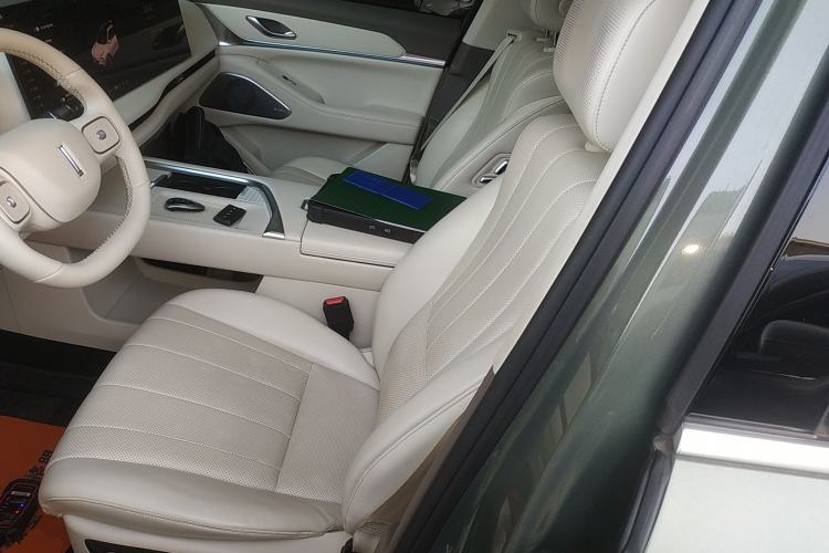 Used Wey Lanshan 2025 Four-Wheel Drive Max
