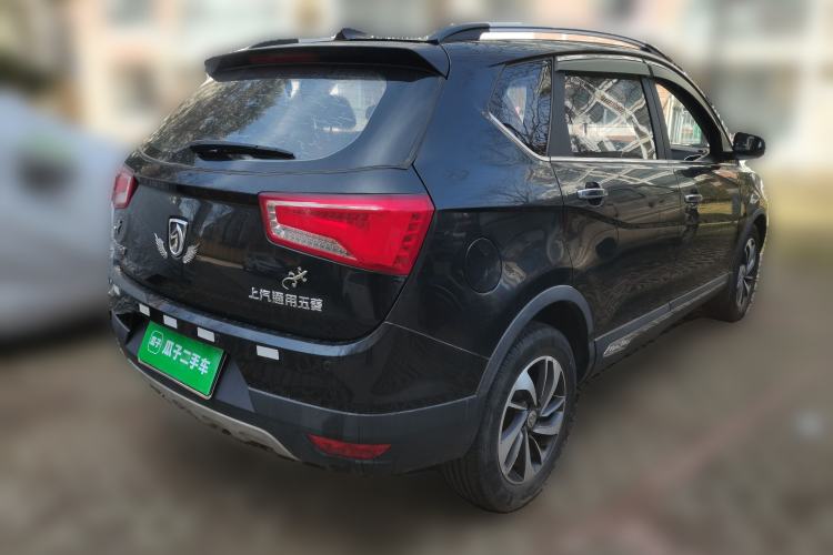 Used Baojun 560 2015 1.8L manual luxury version