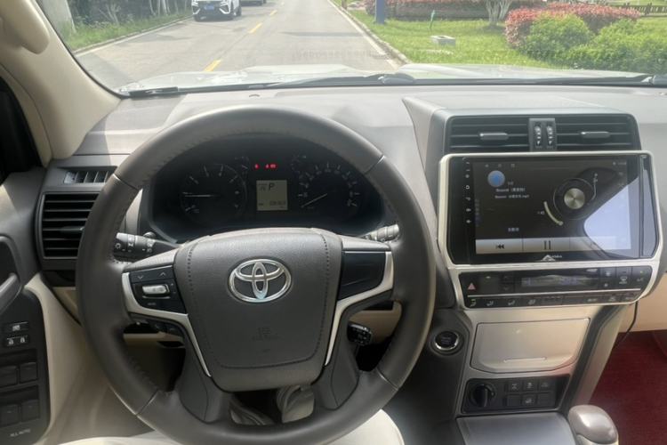 Used Toyota Prado 2018 4.0L U.S.-Spec Version 7 Seats Interior 7