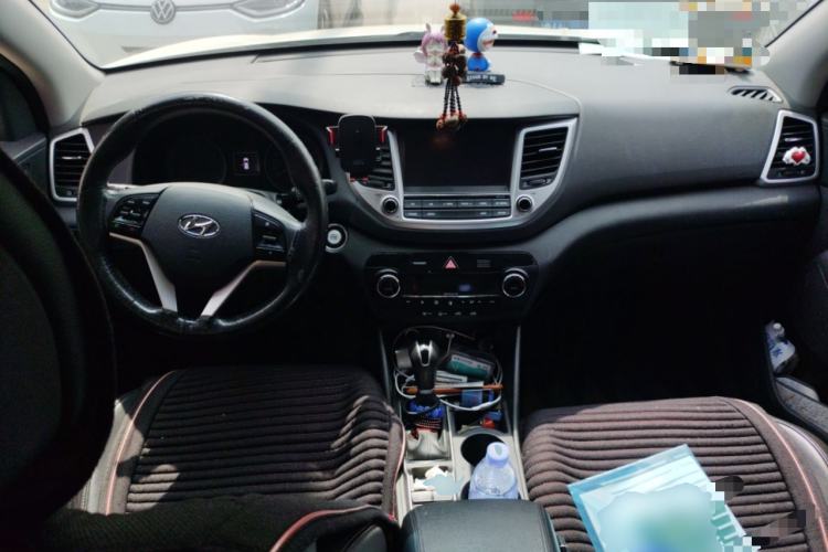 Used Hyundai Tucson 2015 1.6T Dual-Clutch Two-Wheel-Drive Smart Model
