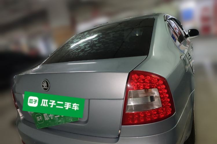 Used Skoda Octavia 2013 1.6L Fifth Anniversary Limited Edition
