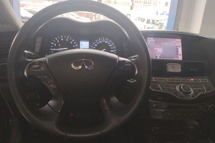 Used Infiniti Q70 2015 Q70L 2.5L Enjoyment Edition Steering Wheel