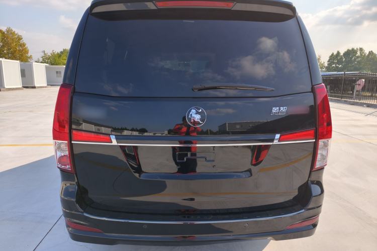 Used FORTHING Lingzhi PLUS 2021 Travel Edition 2.0L Manual Luxury 7-Seater
