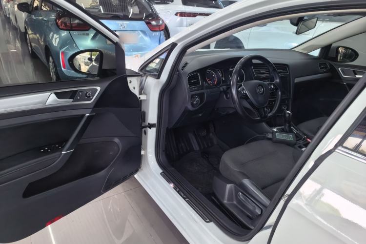 Used Volkswagen Golf 2020 Zhiai Edition 280TSI DSG Comfort Model Driver Seat