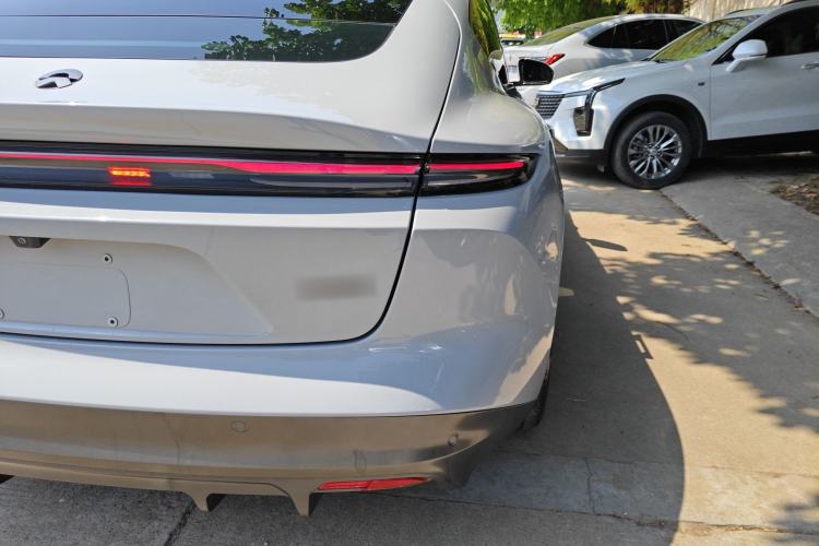 Used Nio ET5 2022 100 kWh Exterior 3