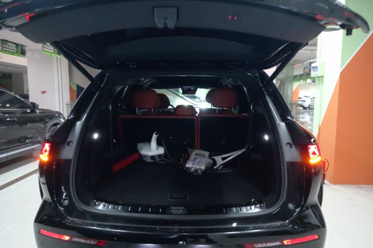 Used BYD Tang L 2025 DM 215KM LiDAR Flagship Model