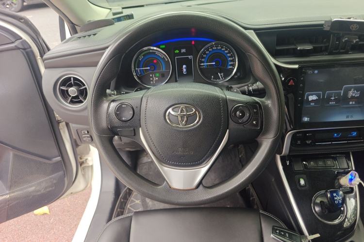 Used Toyota Corolla 2017 Revised Dual-Engine 1.8L E-CVT Leading Edition Steering Wheel