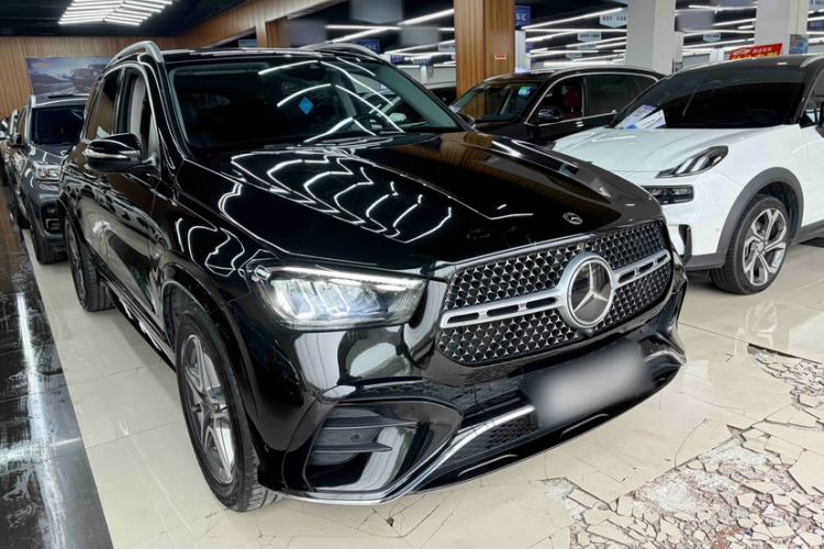 Used Mercedes-Benz GLE 2024 GLE 450 4MATIC AMG Line Exterior 2