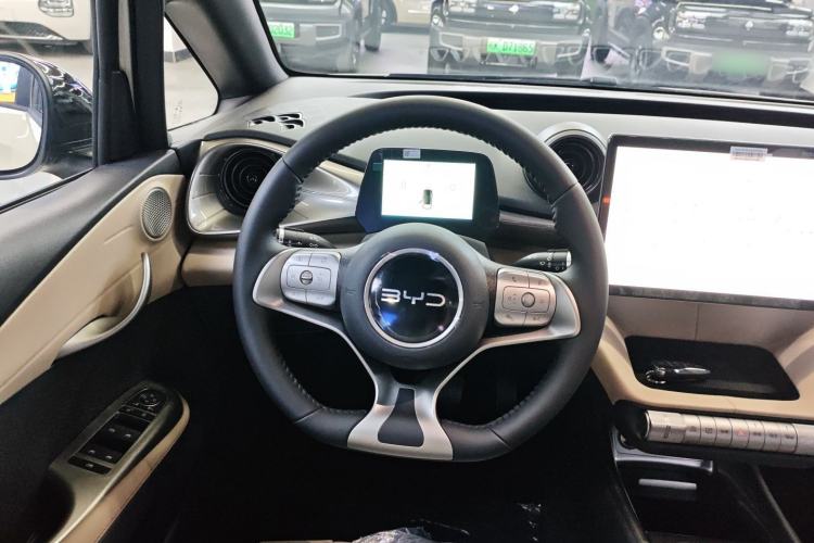 Used BYD Dolphin 2025 420km Free Edition