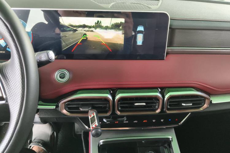 Used JETOUR X70 PLUS 2023 1.5T DCT Ziqiang PRO 5-Seater