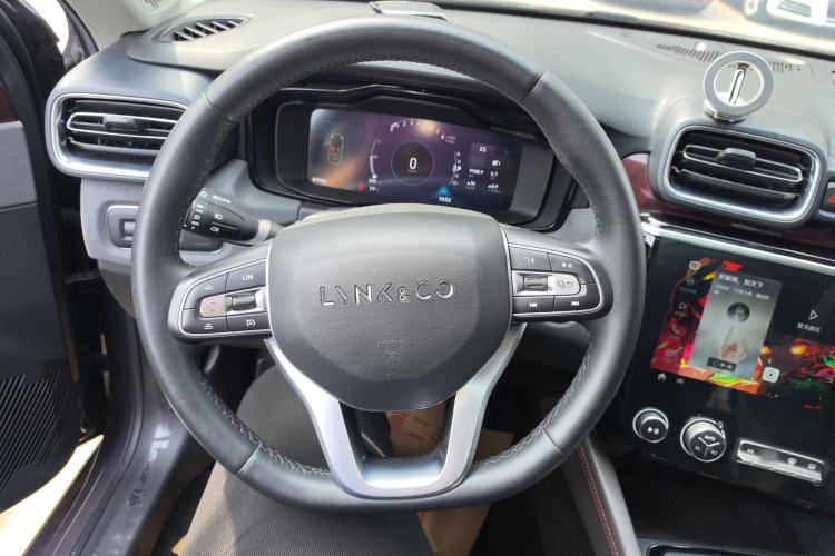 Used Lynk & Co 02 2021 1.5TD DCT Two-Wheel Drive Power Plus Steering Wheel