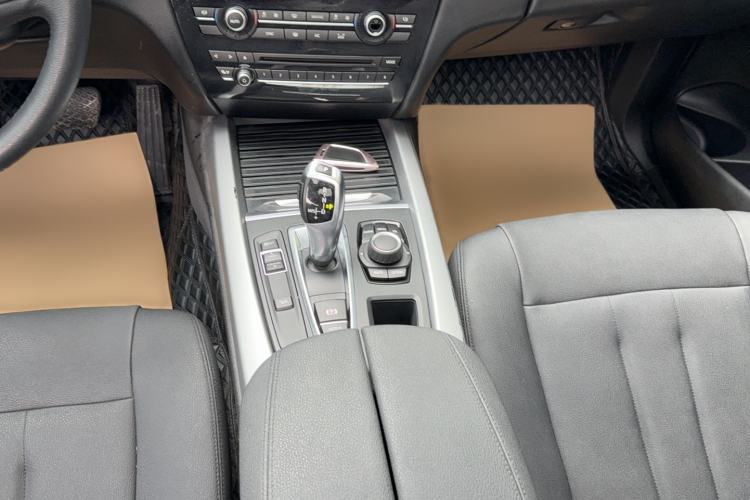 Used BMW X5 2017 xDrive35i parallel import Gear Lever