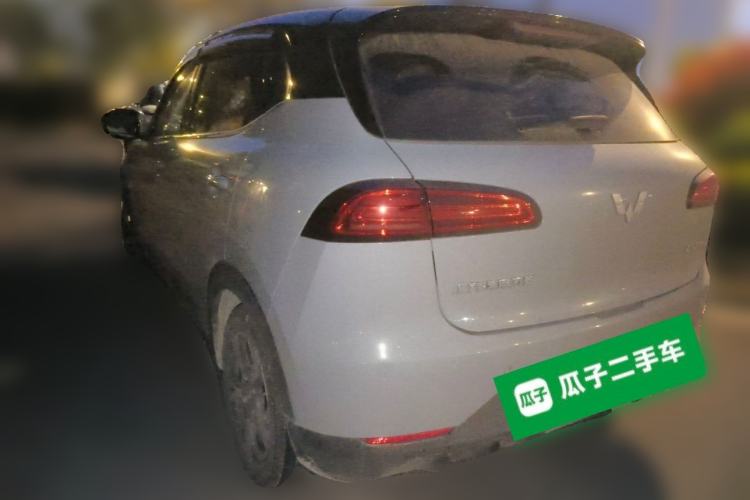 Used Wuling Bingo PLUS 2024 330 km Range Five-Seater Version