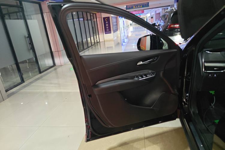 Used Cadillac XT4 2021 28T Two-Wheel Drive Luxury Version