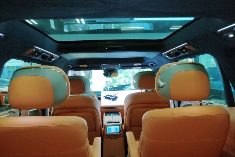 Used Lynk & Co 900 2025 1.5T Ultra
