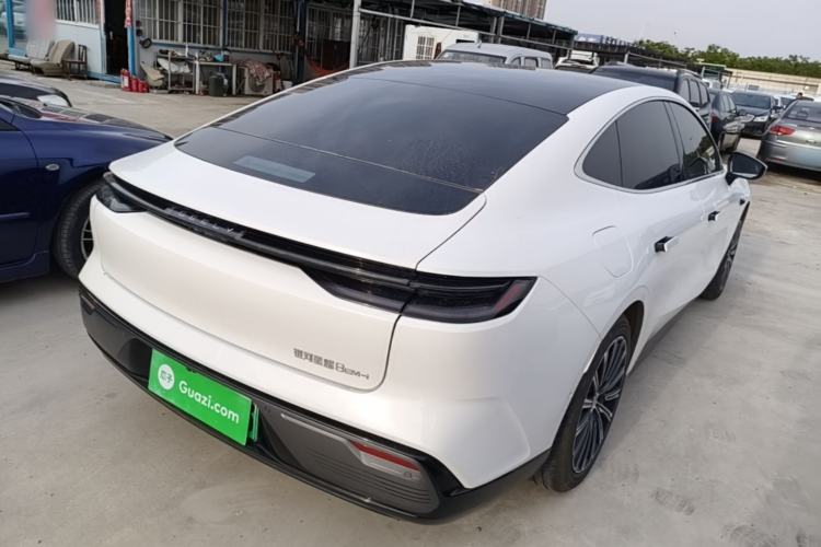 Used Geely Galaxy 8 2025 130km EM-i Flagship Edition
