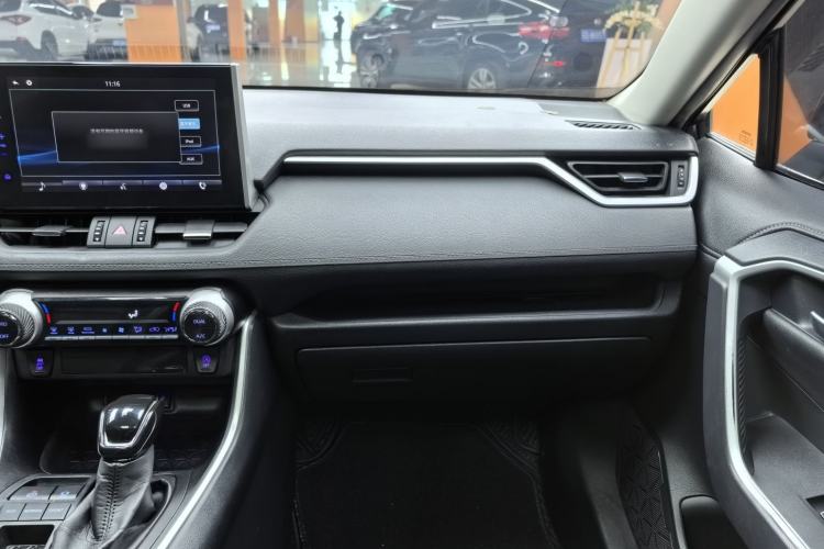 Used Toyota Wildlander 2021 2.0L CVT Two-Wheel Drive Luxury Edition
