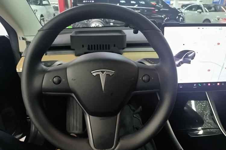 Used Tesla Model 3 2019 Long-Range Rear-Wheel-Drive Version
