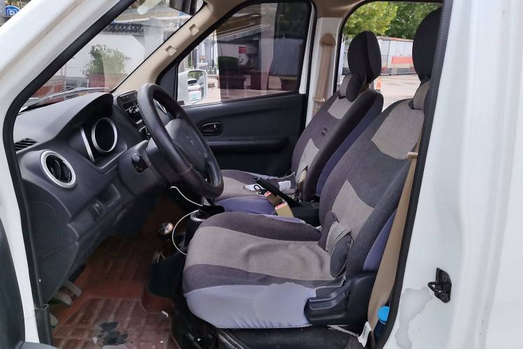 Used Chana Ruixing M60 2020 1.5L Standard Version China VI Van with 5 Seats Equipped with DAM15KR