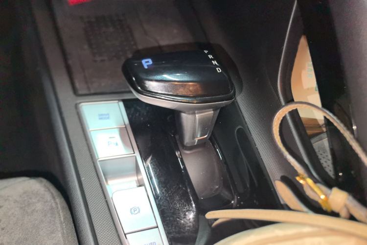 Used Hyundai Elantra 2022 1.5L CVT LUX Prestige Edition