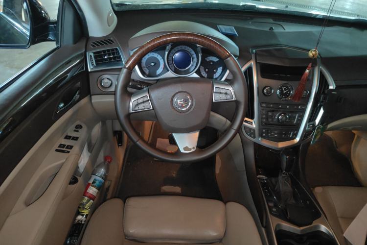 Used Cadillac SRX 2011 3.0L Flagship Edition
