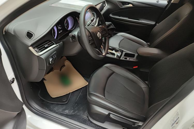 Used Buick Verano 2020 20T CVT Leading Edition Driver Seat