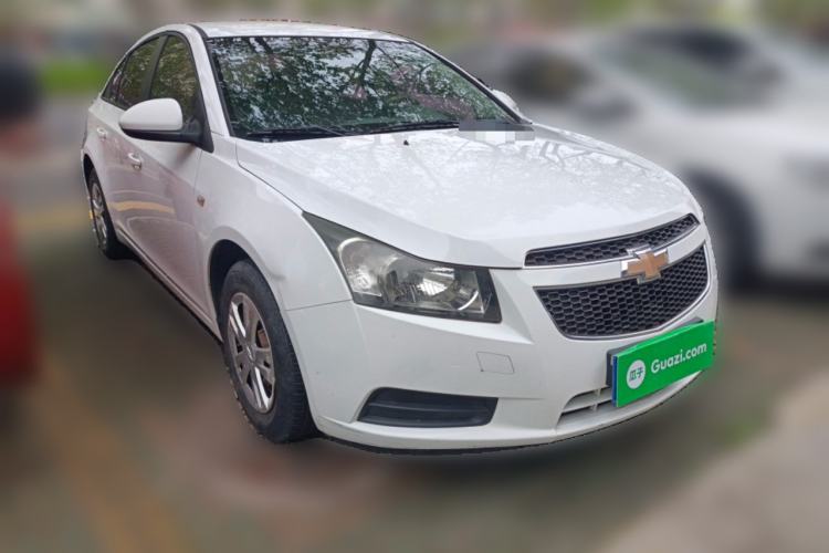 Used Chevrolet Cruze 2013 1.6L SL MT Front Right 45 Deg