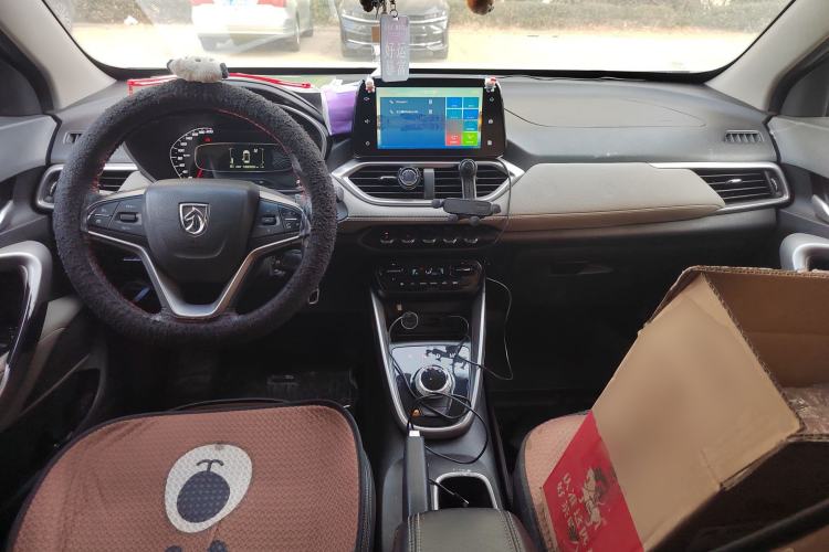 Used Baojun 510 2017 1.5L Automatic Fashion Model