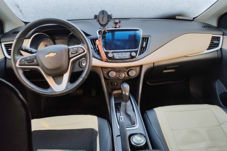 Used Chevrolet Monza 2021 320 Automatic Enjoyment Sunroof Edition