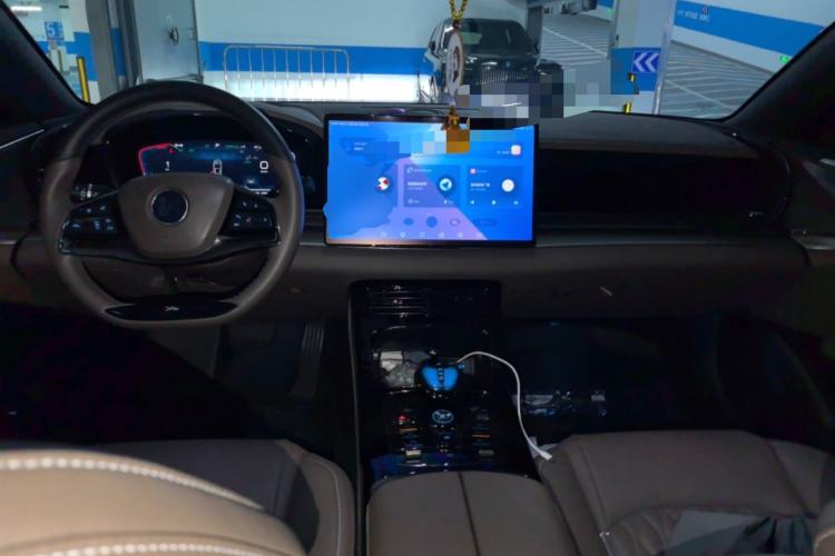 Used BYD Han 2022 DM-i 121KM Prestige Model