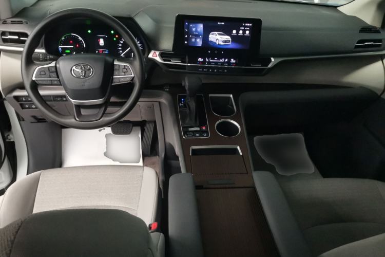Used Toyota SIENNA 2024 2.5L Hybrid Comfort Edition