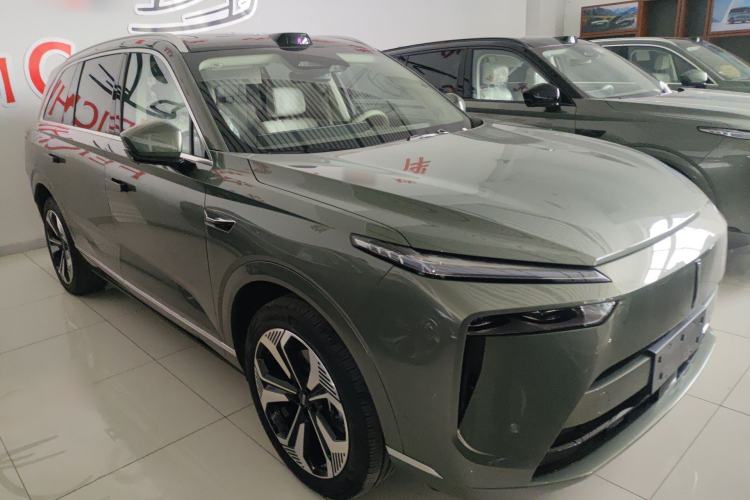 Used Wey Lanshan 2025 Four-Wheel Drive Max Front Right 45 Deg