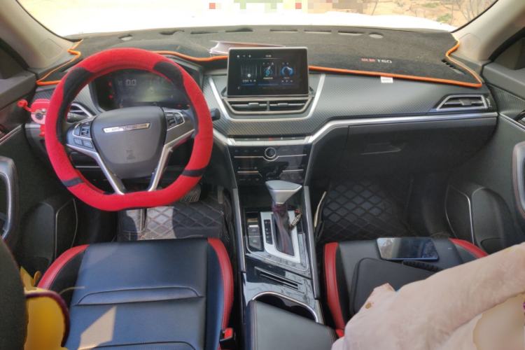 Used Venucia T60 2020 1.6L CVT Smart Drive Version China VI Standard
