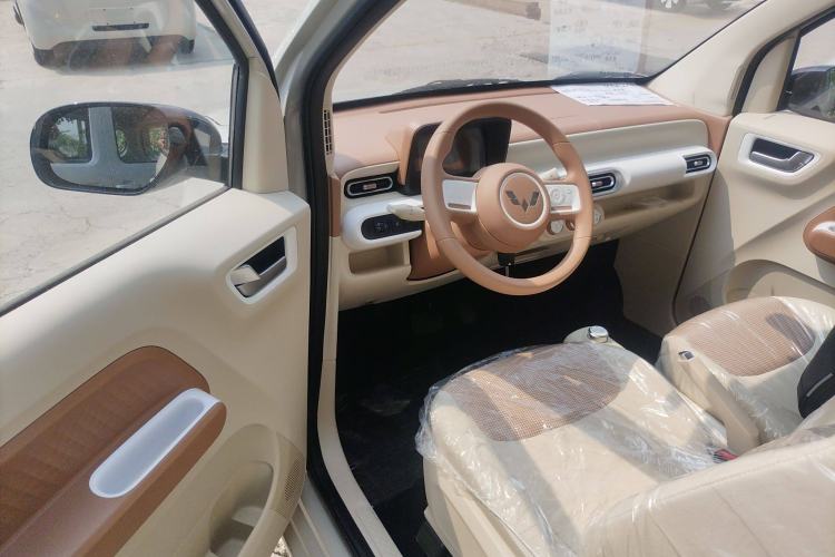 Used Wuling Hongguang MINIEV 2024 3rd Generation 215km Youth Edition