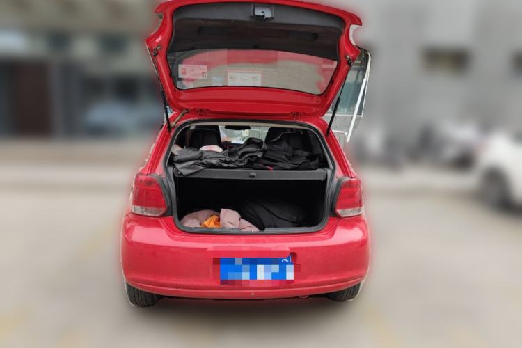 Used Volkswagen Polo 2011 1.4L Manual ZhiShang Edition