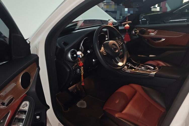 Used Mercedes-Benz GLC Coupe 2017 GLC 260 4MATIC Coupe SUV