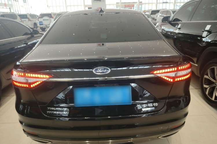 Used Ford Taurus 2019 EcoBoost 245 Premium Edition