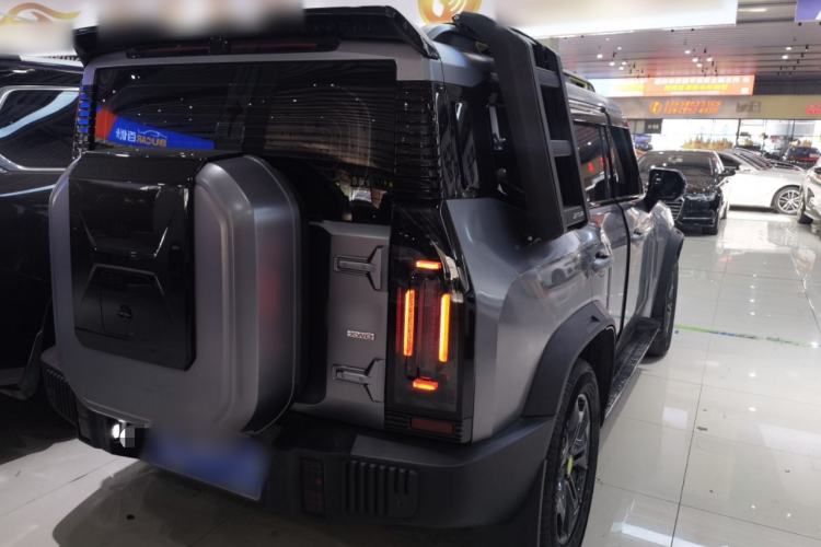 Used JETOUR Traveler 2023 2.0T All-Wheel-Drive CrossPRO